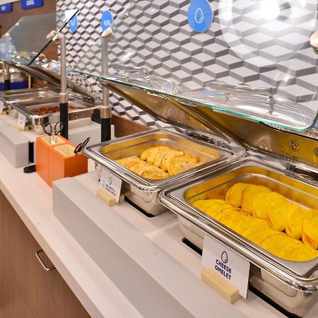 Holiday Inn Express Branford-New Haven By Ihg מראה חיצוני תמונה