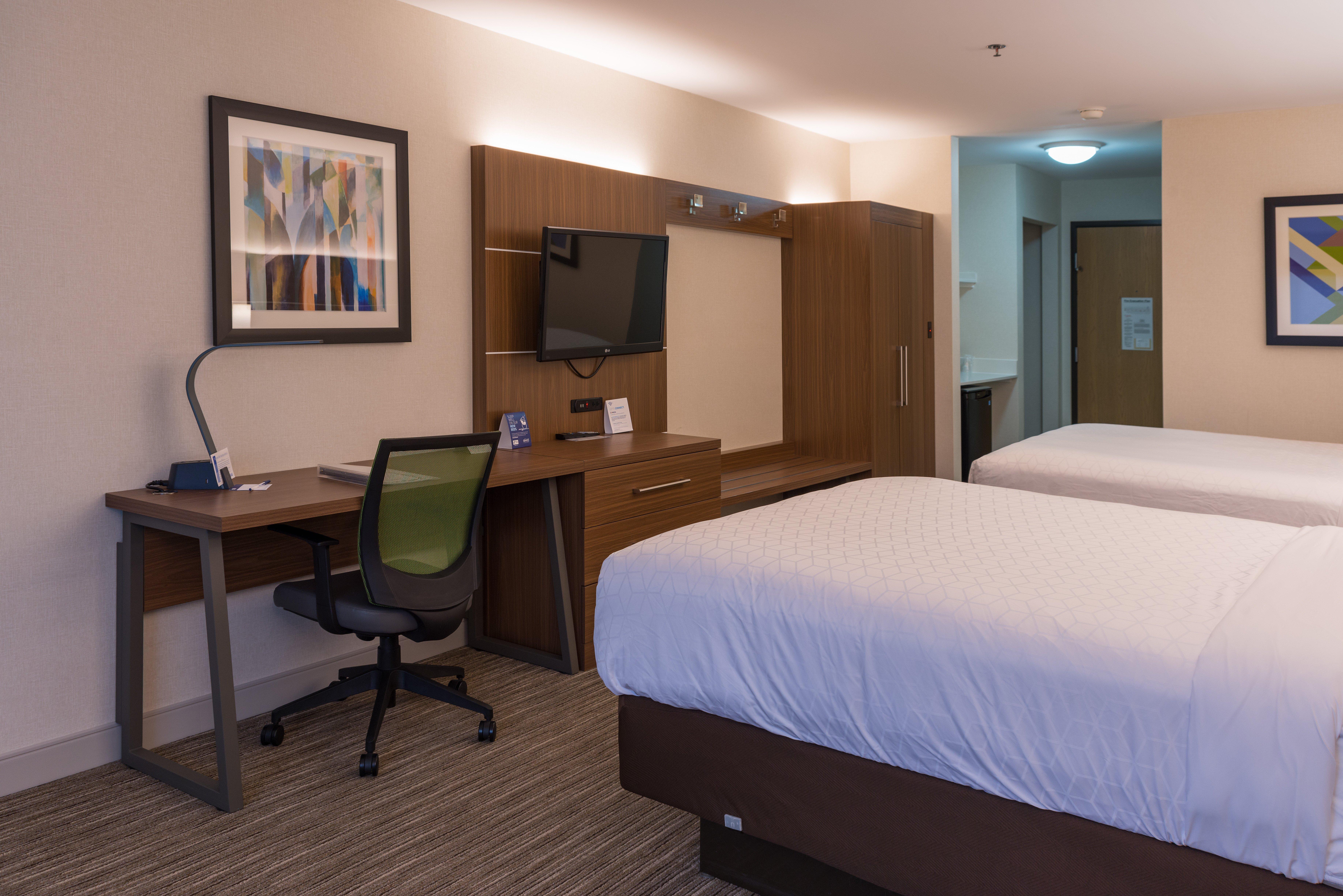 Holiday Inn Express Branford-New Haven By Ihg מראה חיצוני תמונה