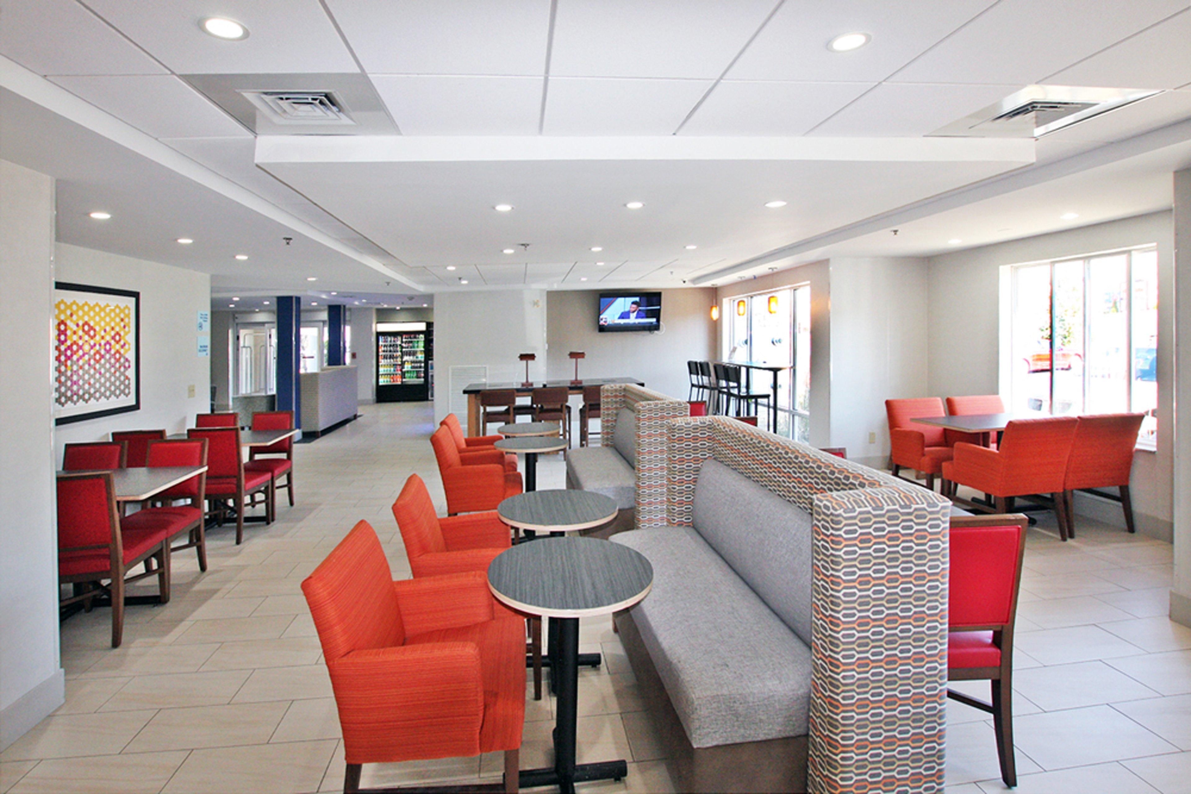 Holiday Inn Express Branford-New Haven By Ihg מראה חיצוני תמונה