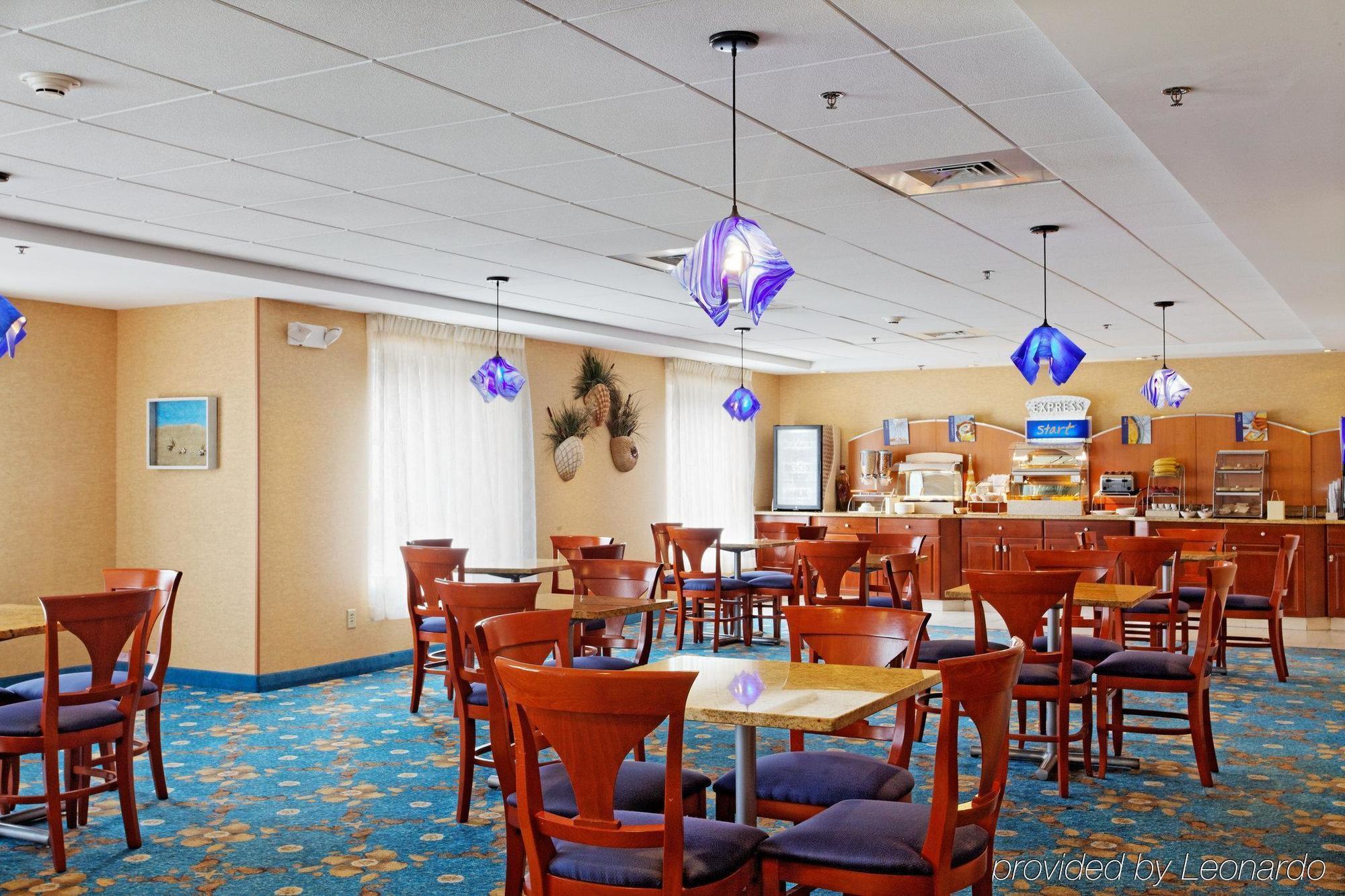 Holiday Inn Express Branford-New Haven By Ihg מסעדה תמונה